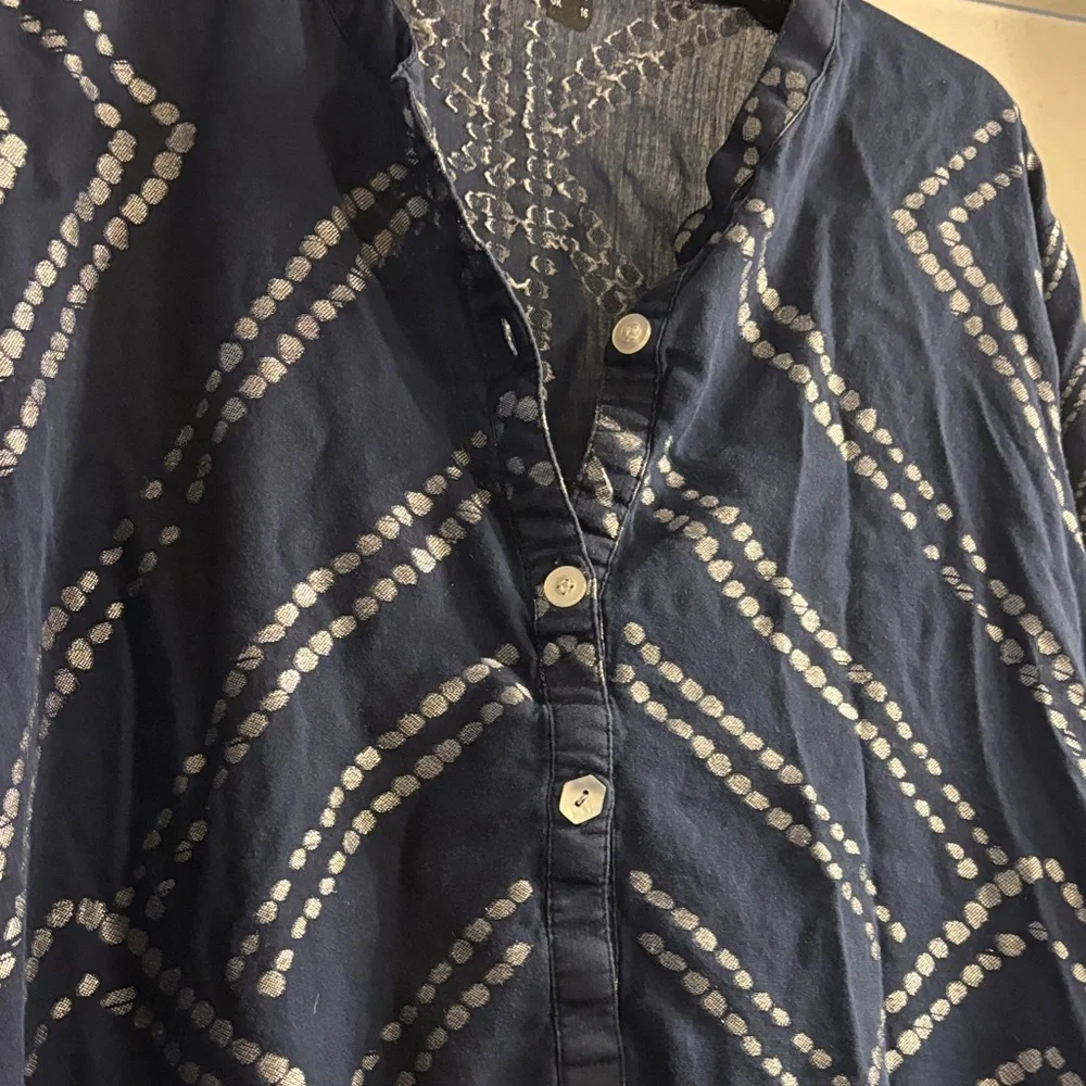 Navy Blue Geometric Patterned Tunic - Picture 5 of 8